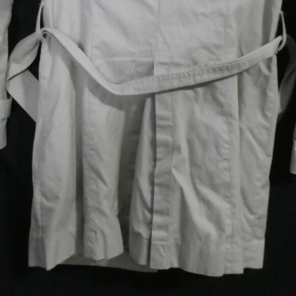 BANANA REPUBLIC | xs - extra small petite | Classic Beige Trench Coat with Belt - Picture 14 of 14